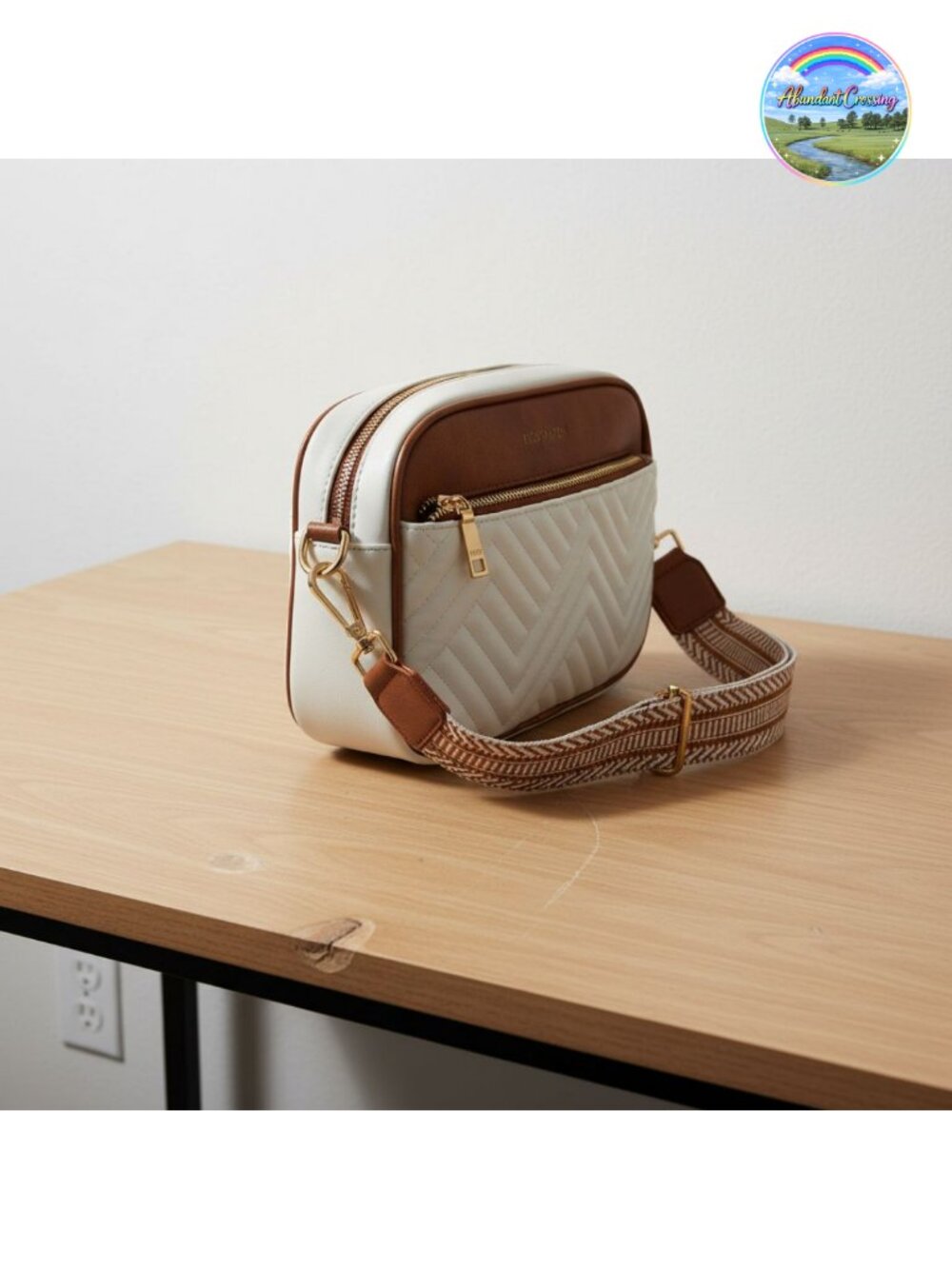Small Quilted Crossbody Bag Vegan Leather Purse Adjustable Strap